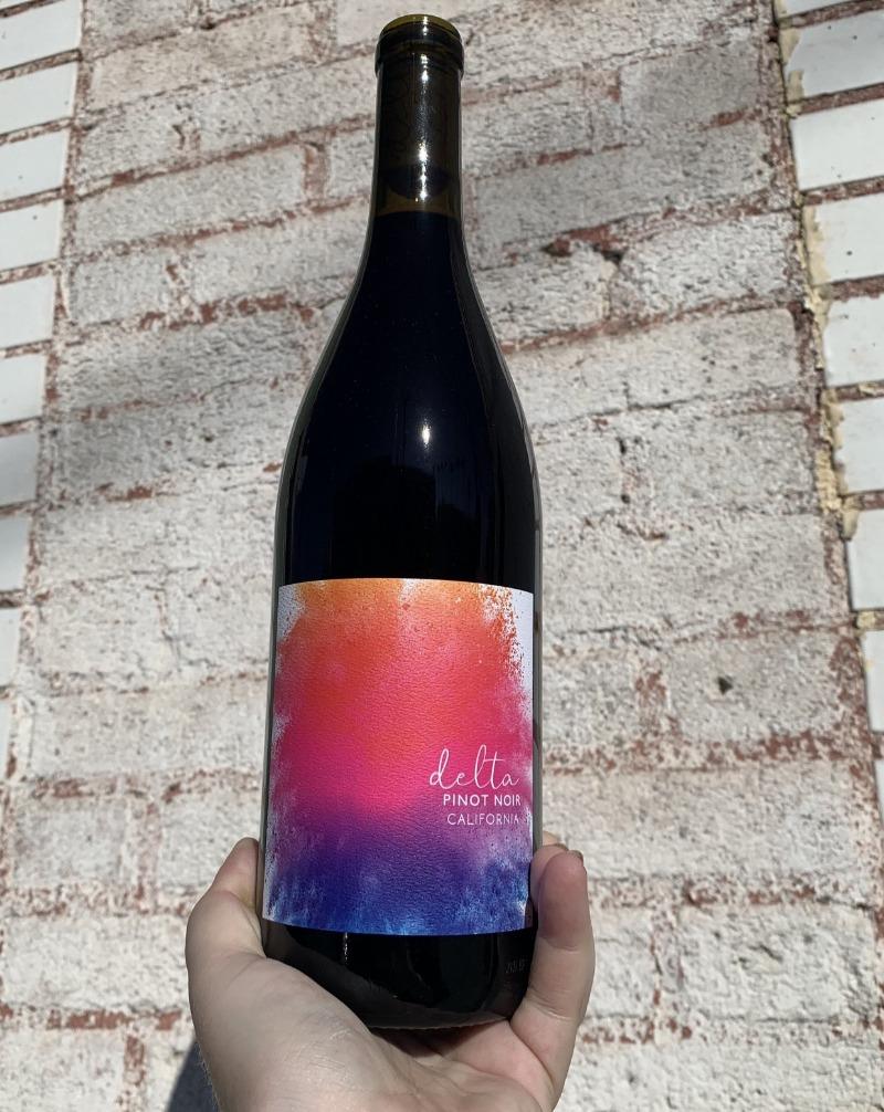 Delta Pinot Noir – VINOVORE Eagle Rock