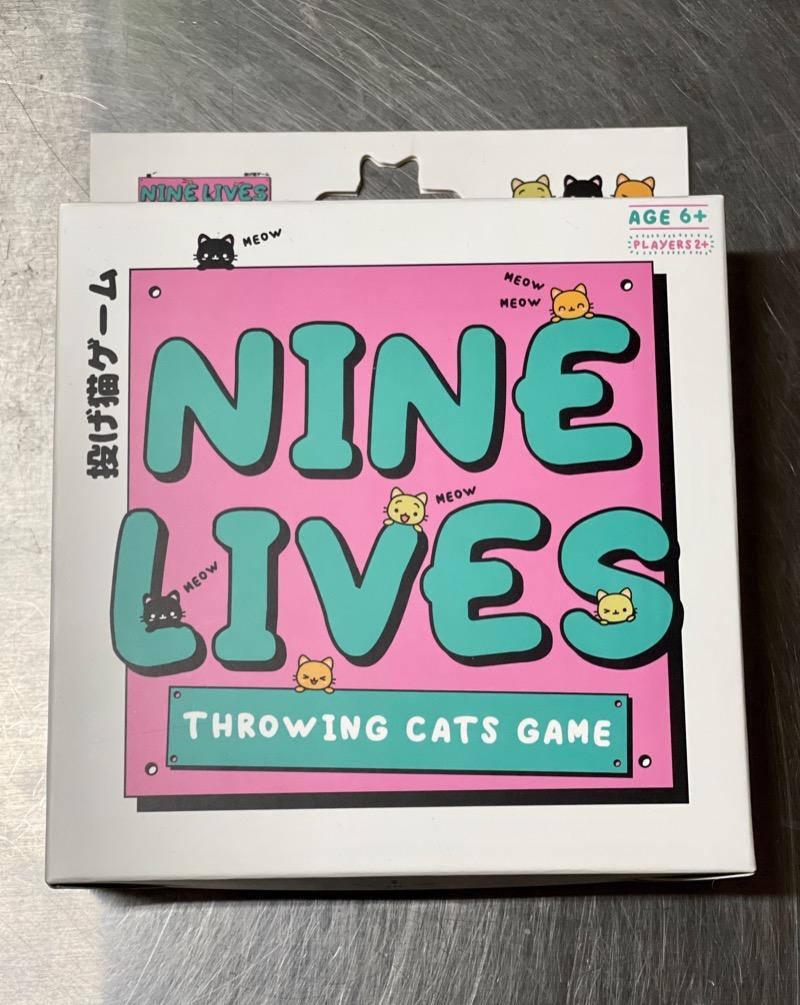 Nine Lives - Throwing Cats Game