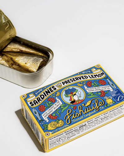 These sardines are wild-caught off the coast of Galicia, where the cold waters of the Atlantic mix with pure river water from the mountains, creating a perfect environment for harvesting delicious seafood.