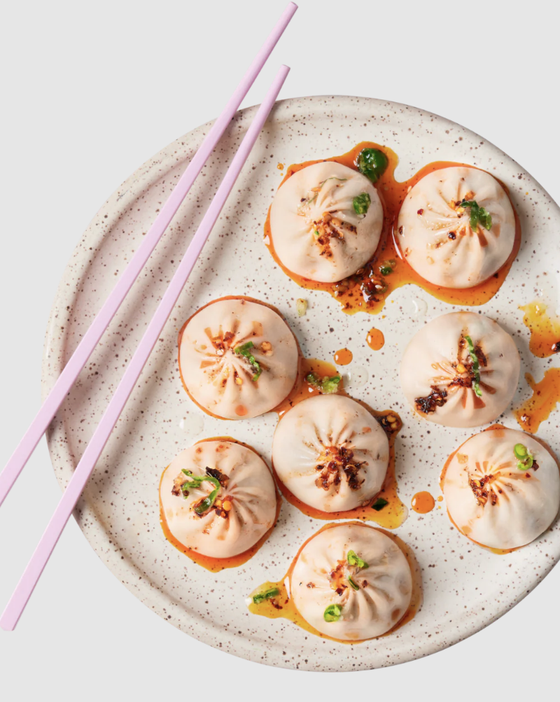 Best-selling soup dumplings, made with locally sourced pork, shrimp, and/or chicken, and a rich, savory broth. From freezer to table in a few short minutes, they’re perfect as an appetizer, main course, or even a midnight snack! (approximately 50 PCs in each bag).