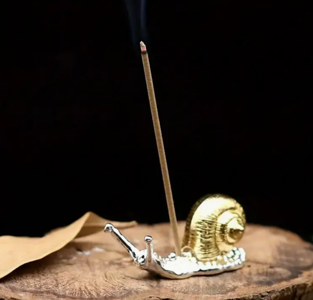 Snail Line Mini Incense Burner