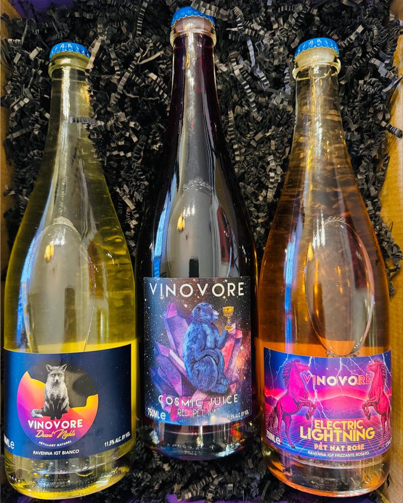 Our Vinovore Pét-Nat Box includes:

VInovore Desert Nights, Vinovore Comic Juice, and Vinovore Electric Lightning.
