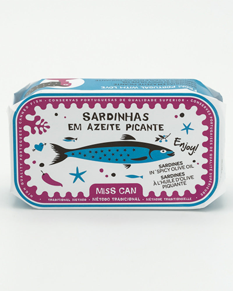 Wild caught and hand wrapped as always, sardines are tiny but mighty when it comes to nutritional value and are packed with bone building calcium.