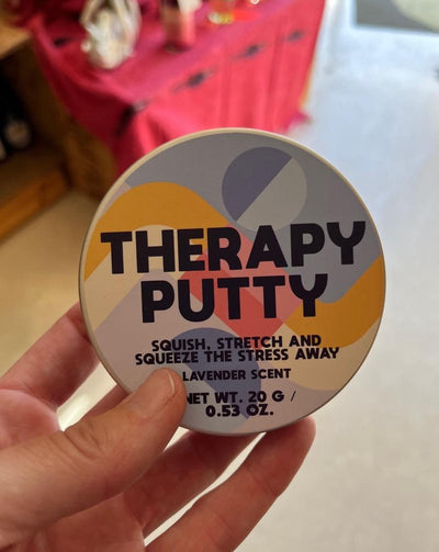 Squish, stretch and squeeze the stress away. Calm down with a scent of lavender.