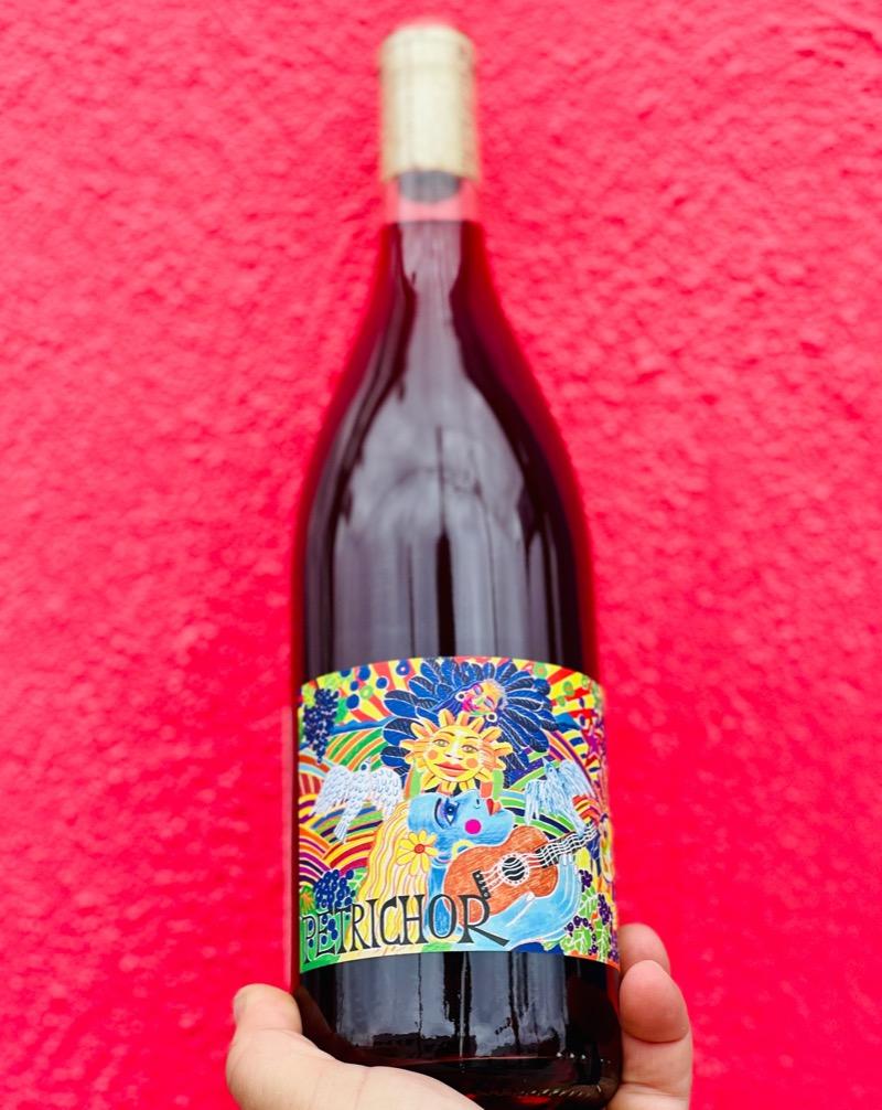 100% Grenache. Sonoma, California.  Woman winemakers - Margaret Foley + Megan Glaab. All natural. Chillable red. Volcanic soil. Carbonic pop! Cotton candy nose that morphs into leather earthiness. Peppery pow. Strawberries, flowers + kisses.