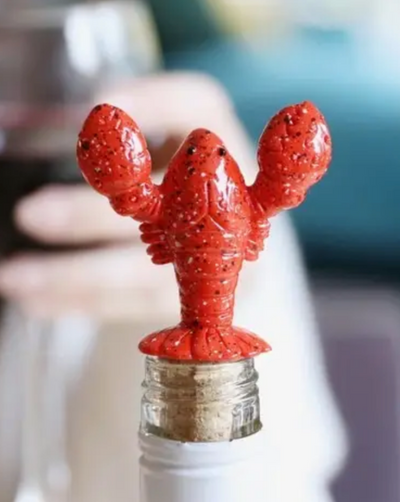 Cork bottom bottle stopper. Large red lobster with resin finish. Perfect for wine bottles! A gift for wine lovers.