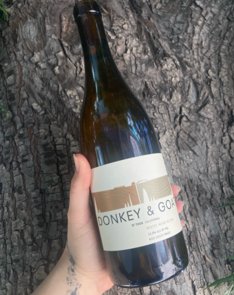 Vermintino/Chardonnay/Grenache Blanc/Pinot Meunier/Pinot Gris/Roussanne Northern California.  Woman winemaker - Tracey Brandt. All natural. Sliced golden delicious apples in chamomile tea. Lemon peel oil. Melted beeswax. Like skinny dipping in a citrus blossom lake.