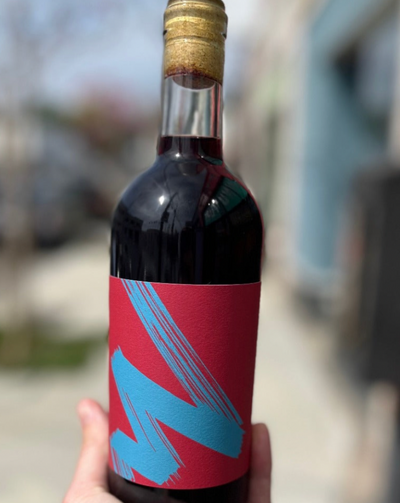 100% Malbec Santa Ynez, California.  Woman winemaker - Marlen Porter. All natural. Chillable red. Earth angel with bosenberry wings and a rustic halo. Exotic spices and dried rose petals. Joyously juicy. Freshly crushed strawberry + pepper. 500ml (3/4 bottle)